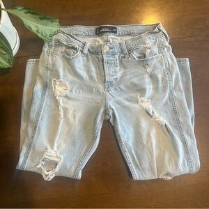Hollister Light Wash Boyfriend Jean